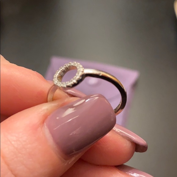 Crystal circle ring - Picture 3 of 3